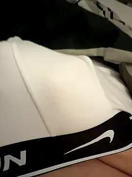 Snapshot of JacobDT chatting on November 8, 2:45 am JacobDT online show from November 8, 2:45 am