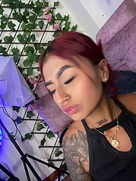 Snapshot of Dirty_isabella18 chatting on July 23, 1:58 am Dirty isabella18 online show from July 23, 1:58 am