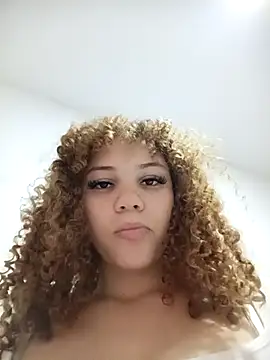 Snapshot of SirenRouge_69 chatting on November 12, 7:13 pm SirenRouge 69 online show from November 12, 7:13 pm