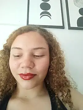 Snapshot of SirenRouge_69 chatting on November 24, 7:24 pm SirenRouge 69 online show from November 24, 7:24 pm