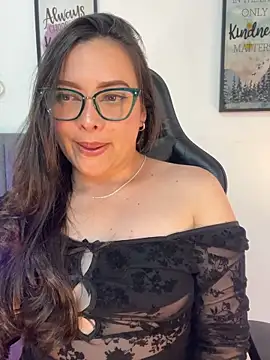 amaia monet online show from March 6, 2:30 am