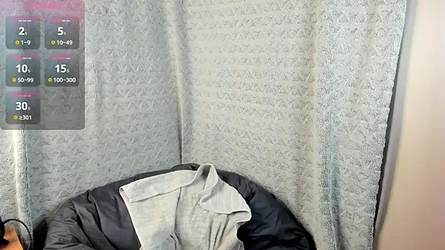 MiaLores online show from December 23, 8:23 am