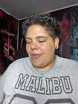 Snapshot of Hailey_Curvy chatting on July 8, 10:31 am Hailey Curvy online show from July 8, 10:31 am