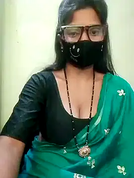 Snapshot of Mohini_Josh069 chatting on June 15, 12:40 pm Mohini Josh069 online show from June 15, 12:40 pm