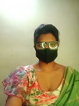 Snapshot of Mohini_Josh069 chatting on July 2, 12:22 pm Mohini Josh069 online show from July 2, 12:22 pm