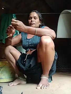 Snapshot of cute_diya_12 chatting on June 25, 2:00 am cute diya 12 online show from June 25, 2:00 am