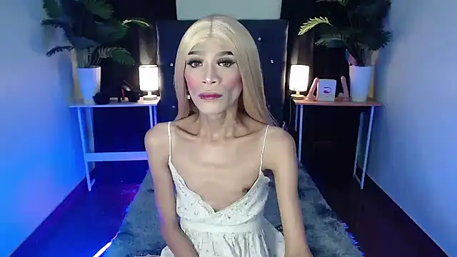 Snapshot of itsmeMonicaloove69 chatting on September 14, 10:25 am itsmeMonicaloove69 online show from September 14, 10:25 am