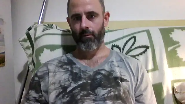 Snapshot of whatYwantMorrre chatting on October 8, 2:14 pm whatYwantMorrre online show from October 8, 2:14 pm