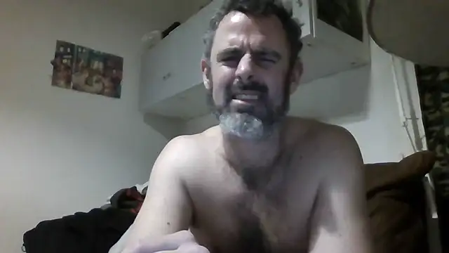 whatYwantMorrre online show from December 13, 7:53 pm