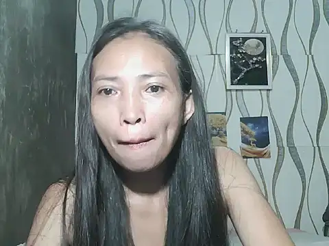Snapshot of pinayhotii chatting on January 10, 9:05 pm pinayhotii online show from January 10, 9:05 pm