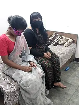 Hot modal online show from October 30, 5:35 pm