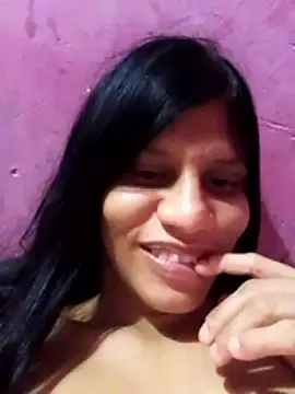 Snapshot of chiquitaputa chatting on April 3, 3:37 am chiquitaputa online show from April 3, 3:37 am
