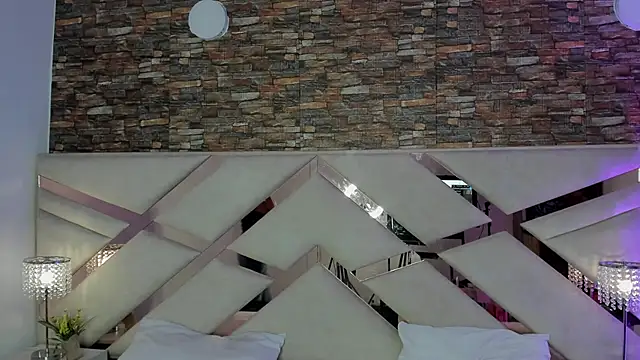 Snapshot of Valery_Brand chatting on October 25, 12:56 pm Valery Brand online show from October 25, 12:56 pm