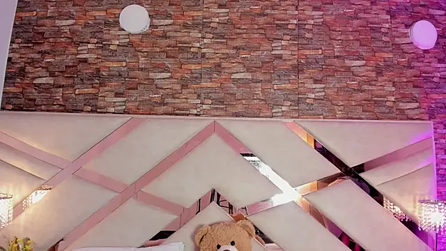 Snapshot of Valery_Brand chatting on October 27, 11:58 am Valery Brand online show from October 27, 11:58 am