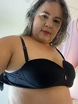 Lucy Milf 474 online show from January 14, 11:49 am