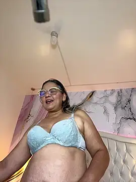 Lucy Milf 474 online show from April 25, 11:57 am