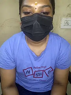 Snapshot of Tamil_Attitude_queen chatting on September 17, 7:59 pm Tamil Attitude queen online show from September 17, 7:59 pm