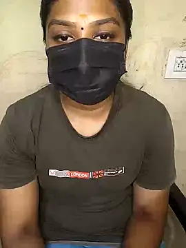 Snapshot of Tamil_Attitude_queen chatting on September 20, 7:37 pm Tamil Attitude queen online show from September 20, 7:37 pm