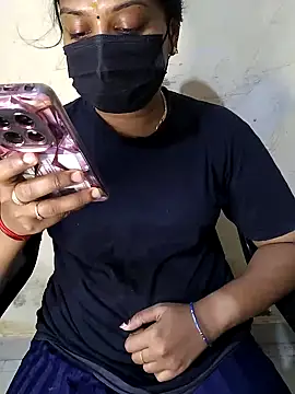 Snapshot of Tamil_Attitude_queen chatting on March 18, 7:39 pm Tamil Attitude queen online show from March 18, 7:39 pm