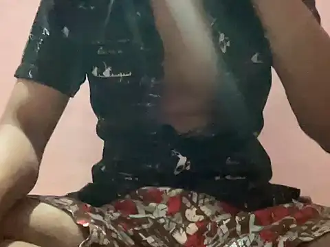 Snapshot of hot_genz chatting on September 21, 3:13 pm hot genz online show from September 21, 3:13 pm