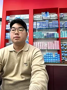 Snapshot of gayfucuxuc chatting on November 26, 12:55 am gayfucuxuc online show from November 26, 12:55 am