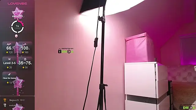 Opheliaxss online show from January 25, 11:00 pm