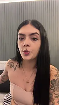 Snapshot of AliceRitter chatting on May 30, 11:13 pm AliceRitter online show from May 30, 11:13 pm