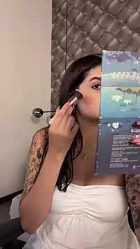 Snapshot of AliceRitter chatting on July 25, 11:35 pm AliceRitter online show from July 25, 11:35 pm