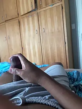 CreamyOff45 online show from December 15, 6:39 am