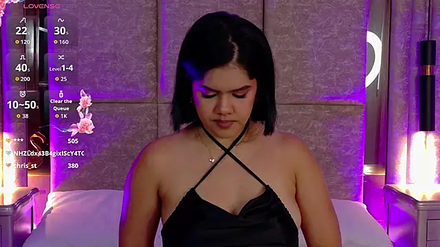 Martina-Roberts- online show from October 29, 4:15 am