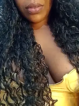 Snapshot of Kitana77 chatting on November 10, 11:04 pm Kitana77 online show from November 10, 11:04 pm