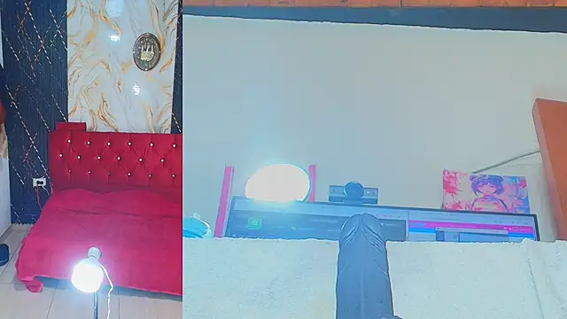 keily  funny online show from August 5, 11:02 am