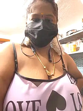 bakyasree143 online show from December 17, 7:42 pm