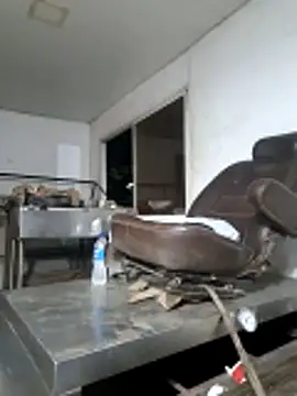 Snapshot of baraba1992 chatting on April 21, 2:51 am baraba1992 online show from April 21, 2:51 am