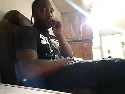 Snapshot of baraba1992 chatting on May 6, 12:52 am baraba1992 online show from May 6, 12:52 am