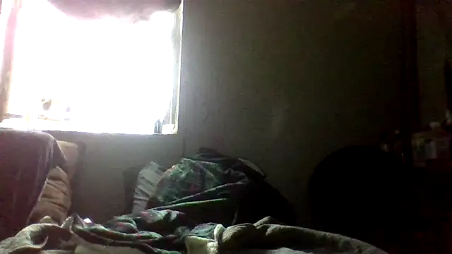 Snapshot of Tishrella6 chatting on December 1, 1:05 pm Tishrella6 online show from December 1, 1:05 pm