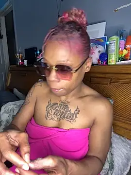 Tishrella6 online show from February 4, 5:41 pm