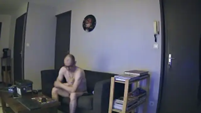 Snapshot of fabDu59 chatting on April 9, 6:35 pm fabDu59 online show from April 9, 6:35 pm