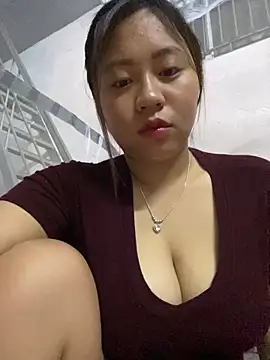 Snapshot of maianhcute chatting on May 21, 10:06 pm maianhcute online show from May 21, 10:06 pm
