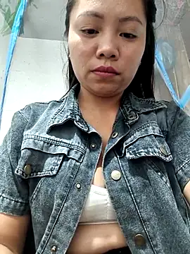 venu00 online show from July 27, 12:23 pm