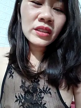 Snapshot of Singlemom69x chatting on June 3, 2:33 pm Singlemom69x online show from June 3, 2:33 pm