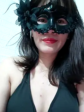 Snapshot of Singlemom69x chatting on June 6, 1:43 am Singlemom69x online show from June 6, 1:43 am