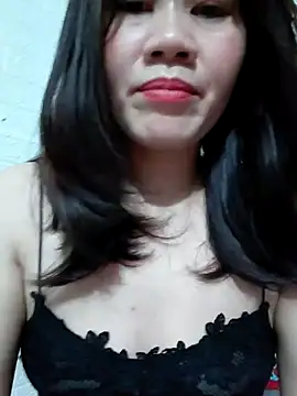Snapshot of Singlemom69x chatting on July 16, 2:06 am Singlemom69x online show from July 16, 2:06 am