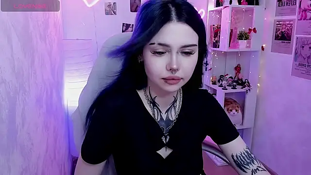 Morana Batt online show from June 16, 2:14 am