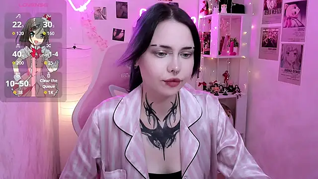 Snapshot of Morana_Batt chatting on July 7, 6:47 am Morana Batt online show from July 7, 6:47 am