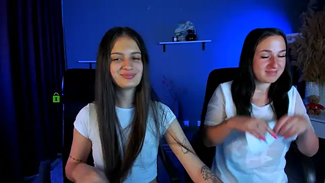 Snapshot of talia_seduce chatting on September 12, 12:49 pm talia seduce online show from September 12, 12:49 pm