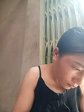 Snapshot of YAYAA-502 chatting on September 22, 3:30 am YAYAA-502 online show from September 22, 3:30 am