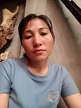 Snapshot of YAYAA-502 chatting on October 13, 5:51 am YAYAA-502 online show from October 13, 5:51 am