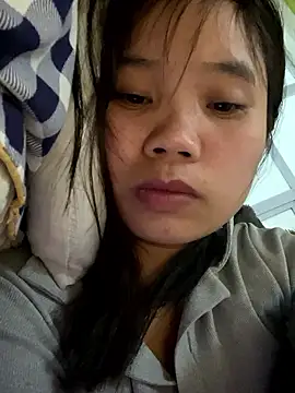 Ngoc-bbi online show from February 5, 1:43 am