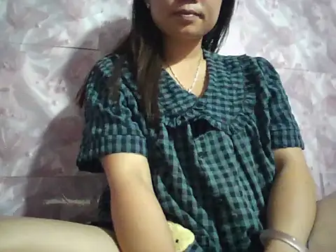 Snapshot of Ngoc-bbi chatting on July 12, 3:47 pm Ngoc-bbi online show from July 12, 3:47 pm